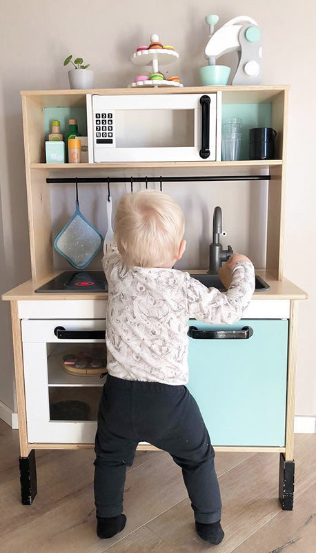Full fart i fina köket