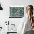 Hela veckans schema i blickfånget hemma vid skrivbordet.